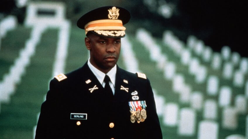Photo by 20th Century Fox/Kobal/REX/Shutterstock Denzel Washington Courage Under Fire - 1996 Director: Edward Zwick 20th Century Fox USA
