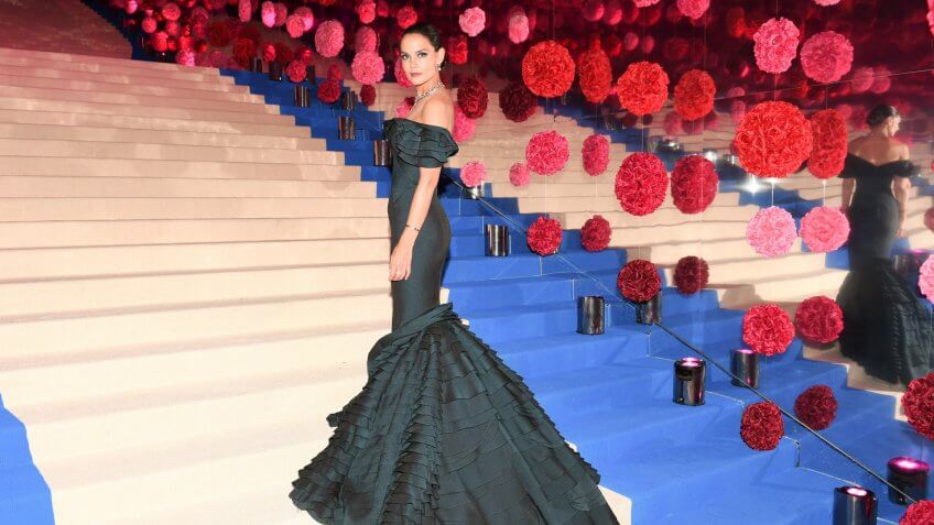 Katie Holmes The Costume Institute Benefit celebrating the opening of Rei Kawakubo/Comme des Garcons: Art of the In-Between, Inside, The Metropolitan Museum of Art, New York, USA - 01 May 2017 WEARING ZAC POSEN