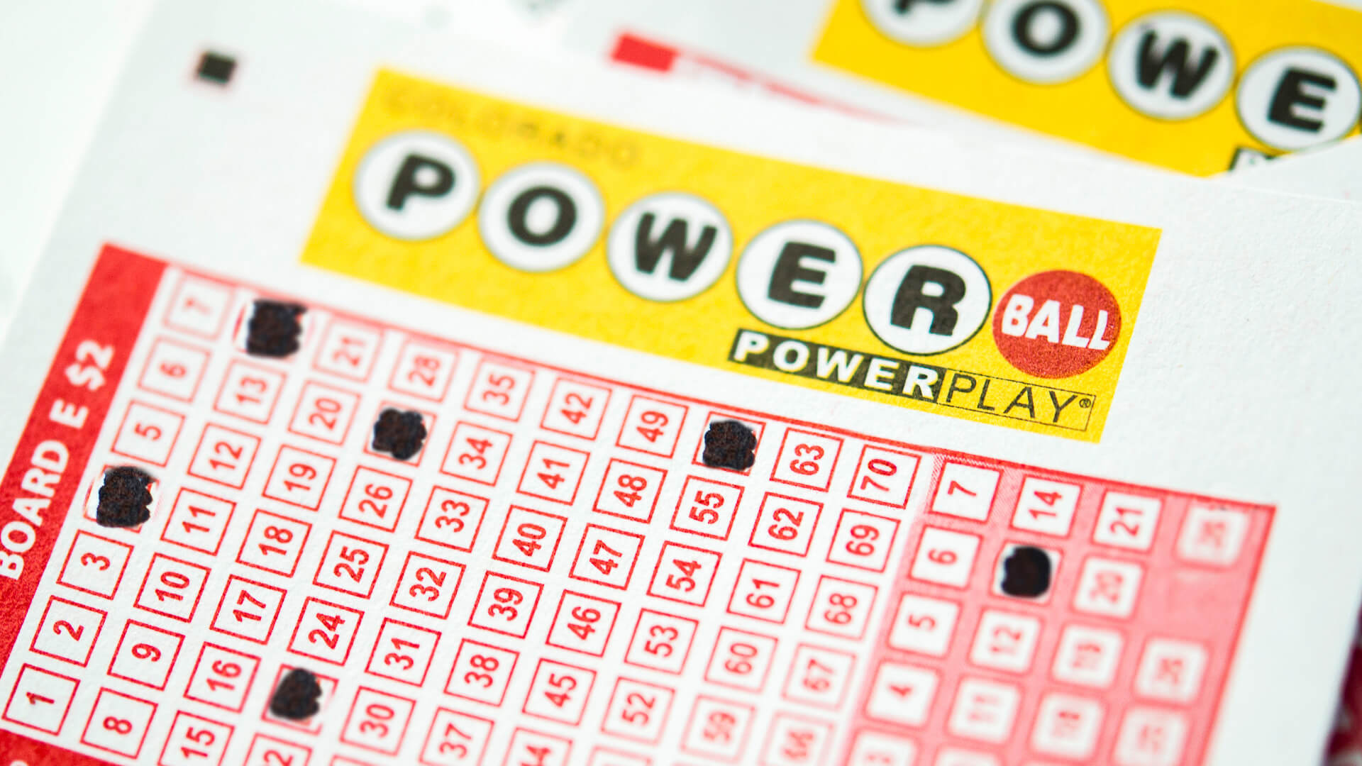 Powerball Jackpot: Best & Worst States for Winners