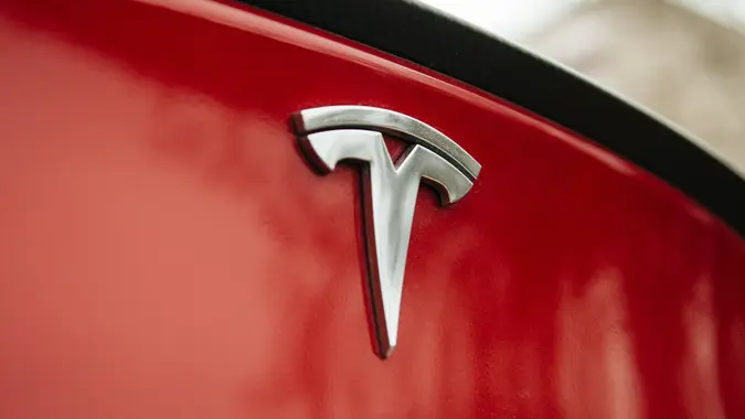 Tesla car logo