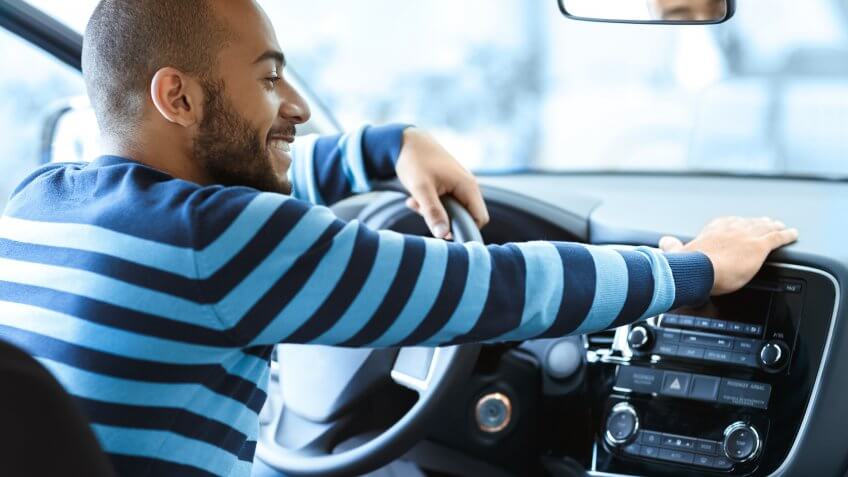 guy purchasing a new car