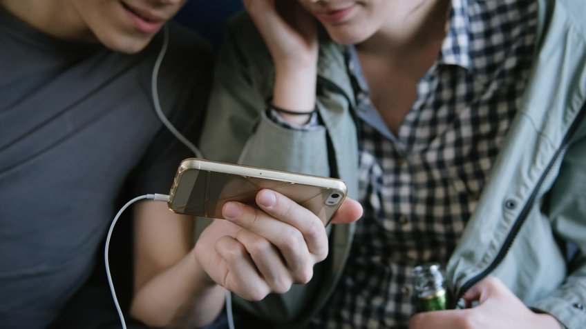 watching tv on mobile