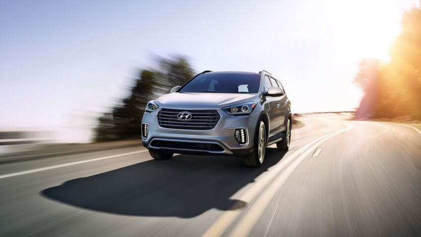 2017 Hyundai Santa Fe.