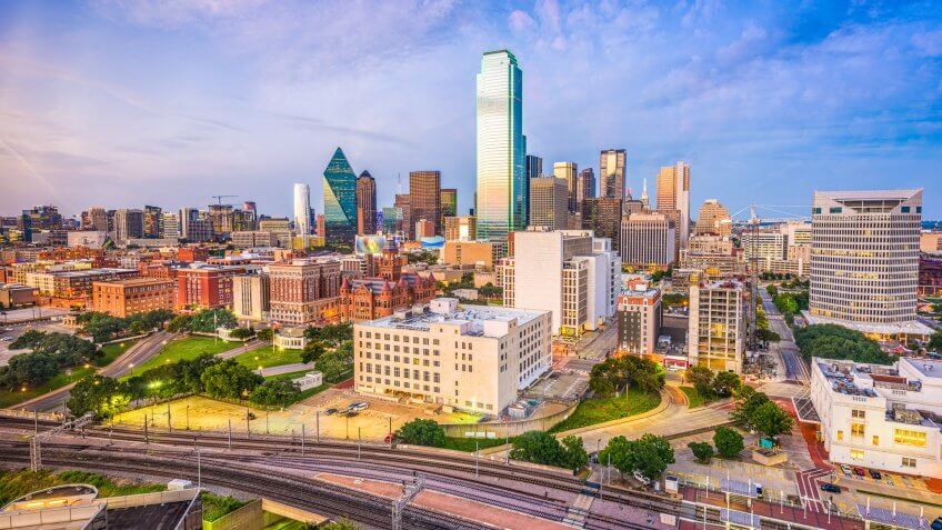 Dallas, Texas, USA downtown skyline at dusk.