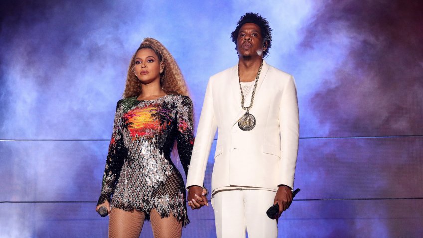 Mandatory Credit: Photo by PictureGroup/REX/Shutterstock (9827275a)Beyonce Knowles and Jay ZBeyonce and Jay-Z in concert, 'On The Run II Tour', Orlando, USA - 29 Aug 2018.