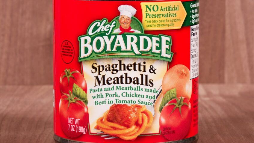 RIVER FALLS,WISCONSIN-FEBRUARY 09,2015: A can of Chef Boyardee Spaghetti and Meatballs.