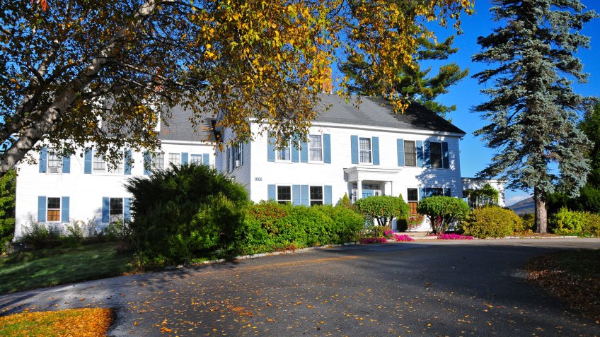 New Hampshire cottage house