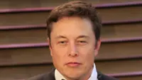 Despite Controversial Tweetstorm, 5 Reasons You Should Still Invest in Elon Musk