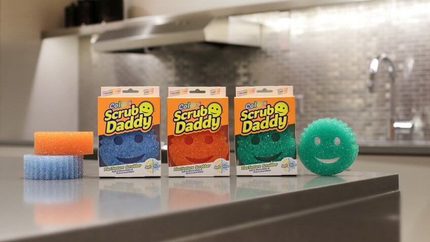 Scrub Daddy