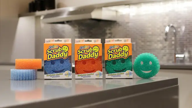 Scrub Daddy