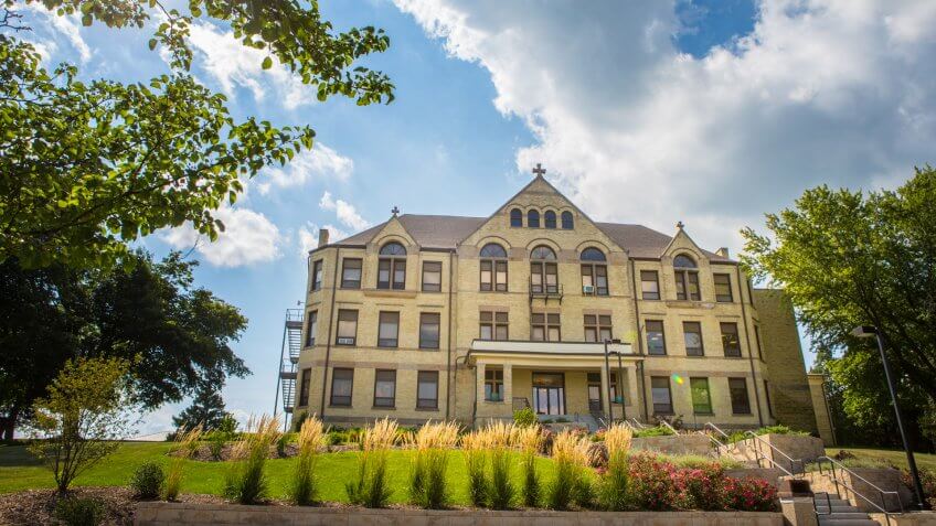 Maranatha Baptist University