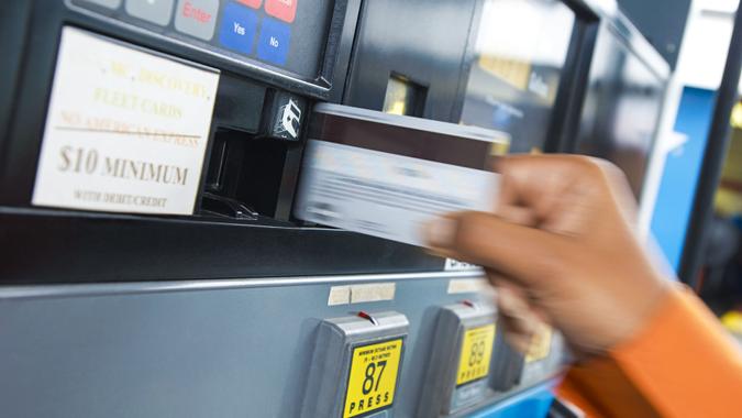 credit card transaction at gas station