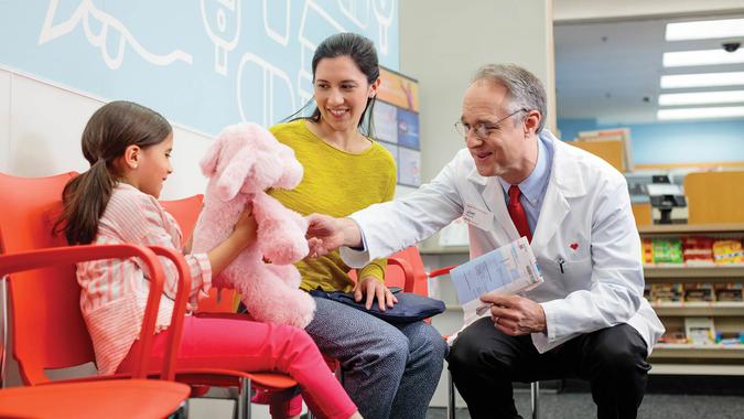 pharmacy, rx, pharmacist, tech, customer, customers, in-store, minuteclinic, health, 2016