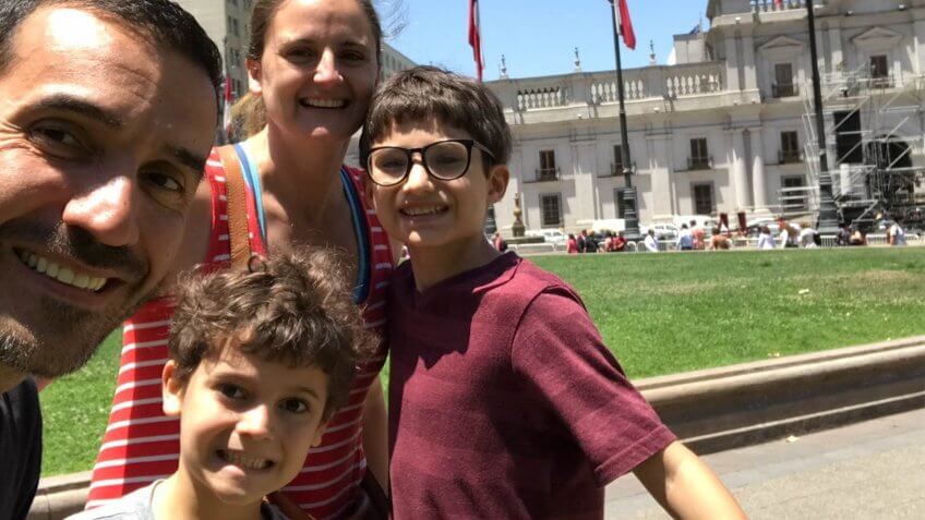 Influencer family at Santiago’s La Moneda Laurie Sepulveda