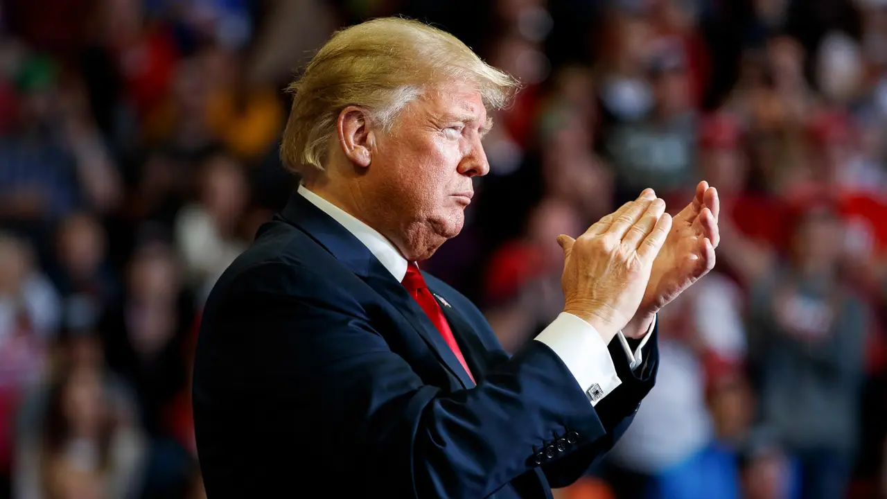 Mandatory Credit: Photo by Carolyn Kaster/AP/REX/Shutterstock (9962597n)President Donald Trump applauds during a rally at Show Me Center, in Cape Girardeau, MoElection 2018 Trump, Cape Girardeau, USA - 05 Nov 2018.