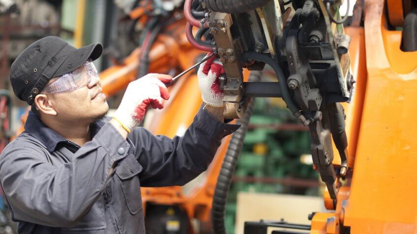 robot engineer