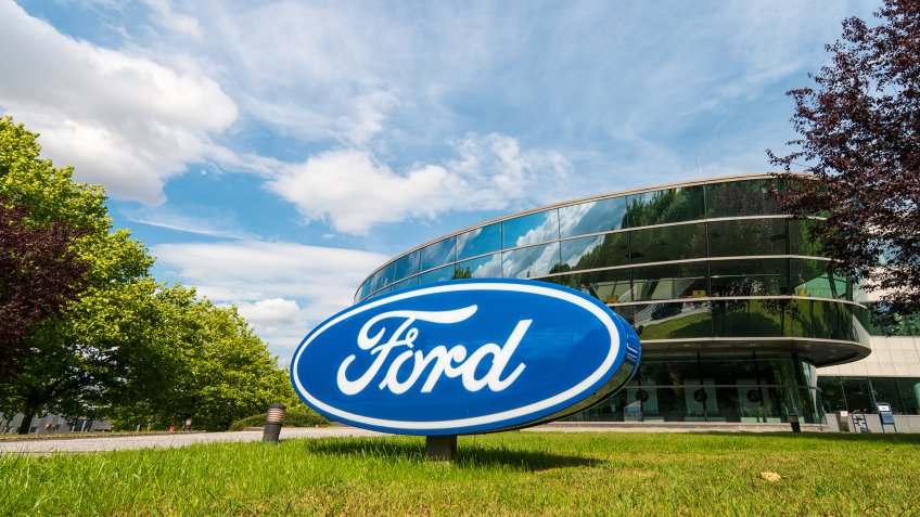 Ford Motor Company sign logo