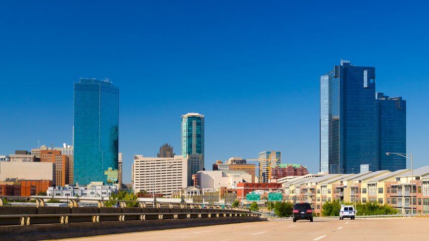 Fort Worth downtown skyline from a freeway offramp.