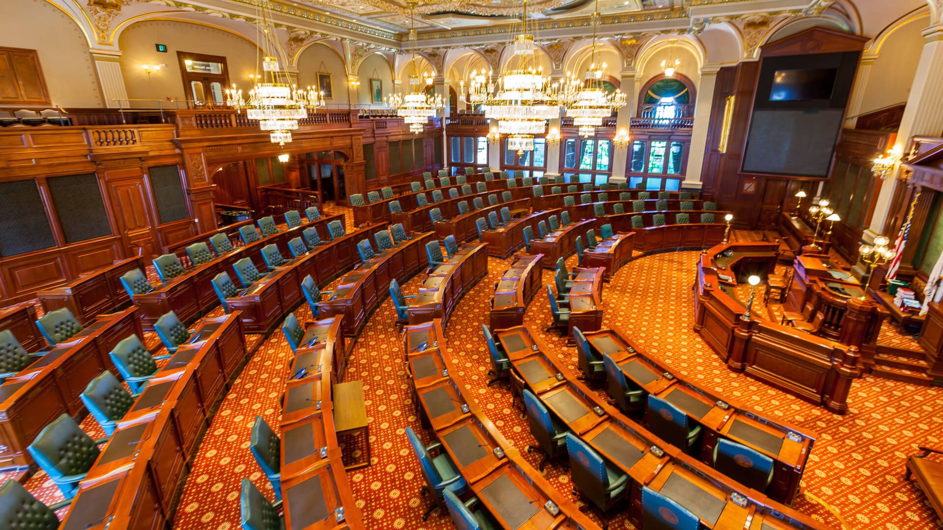 state-legislators-salaries-vs-the-average-american-s-salary-across