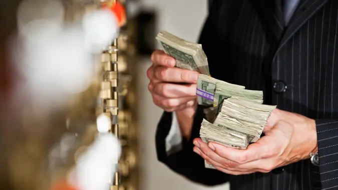 Rule of 72: See How Long It Takes To Double Your Money When Investing Rule of 72: See How Long It Takes To Double Your Money When Investing