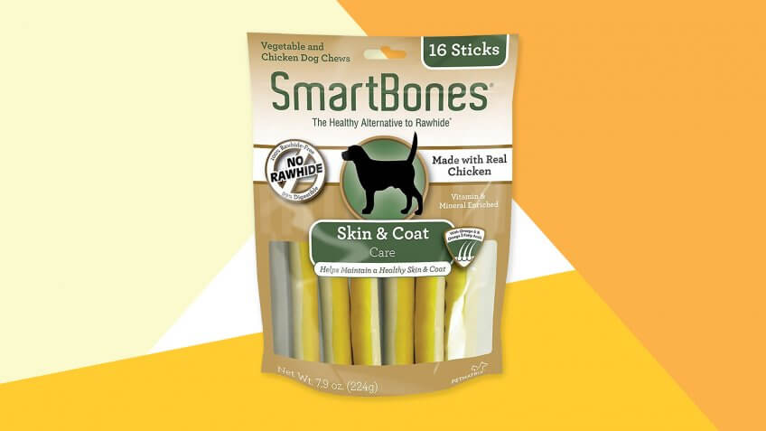SmartBones Skin & Coat Care Chicken Chews Dog Treats.