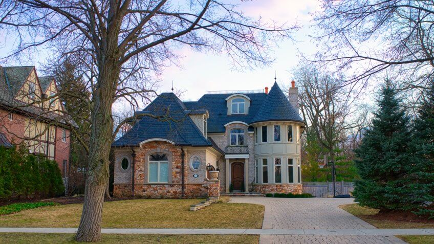 WINNETKA, ILLINOIS, USA - MARCH 2018: Residential houses built in Colonial style.