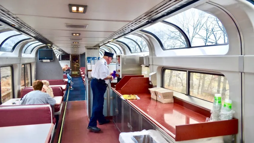 Amtrak lounge car