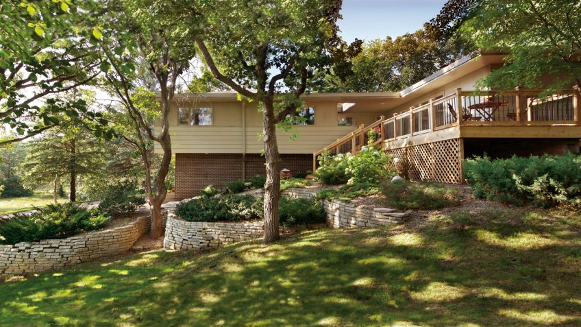 house on a hill in Minnesota