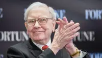 Warren Buffett’s Top 7 Money Mistakes (And What He Learned From Them)