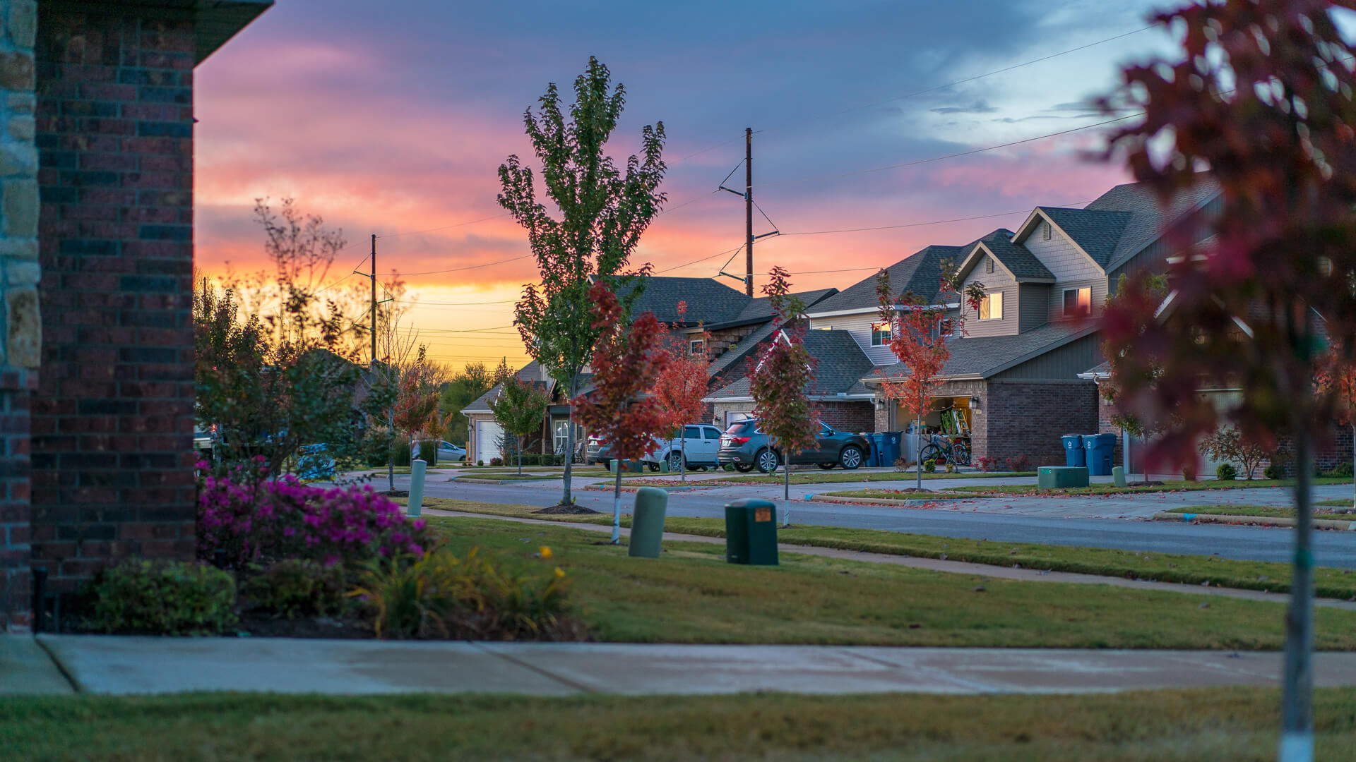 The Best Place To Live On A 100 000 Salary In Every State GOBankingRates   Neighborhood In Bentonville Arkansas At Sunset Shutterstock 1218861385 