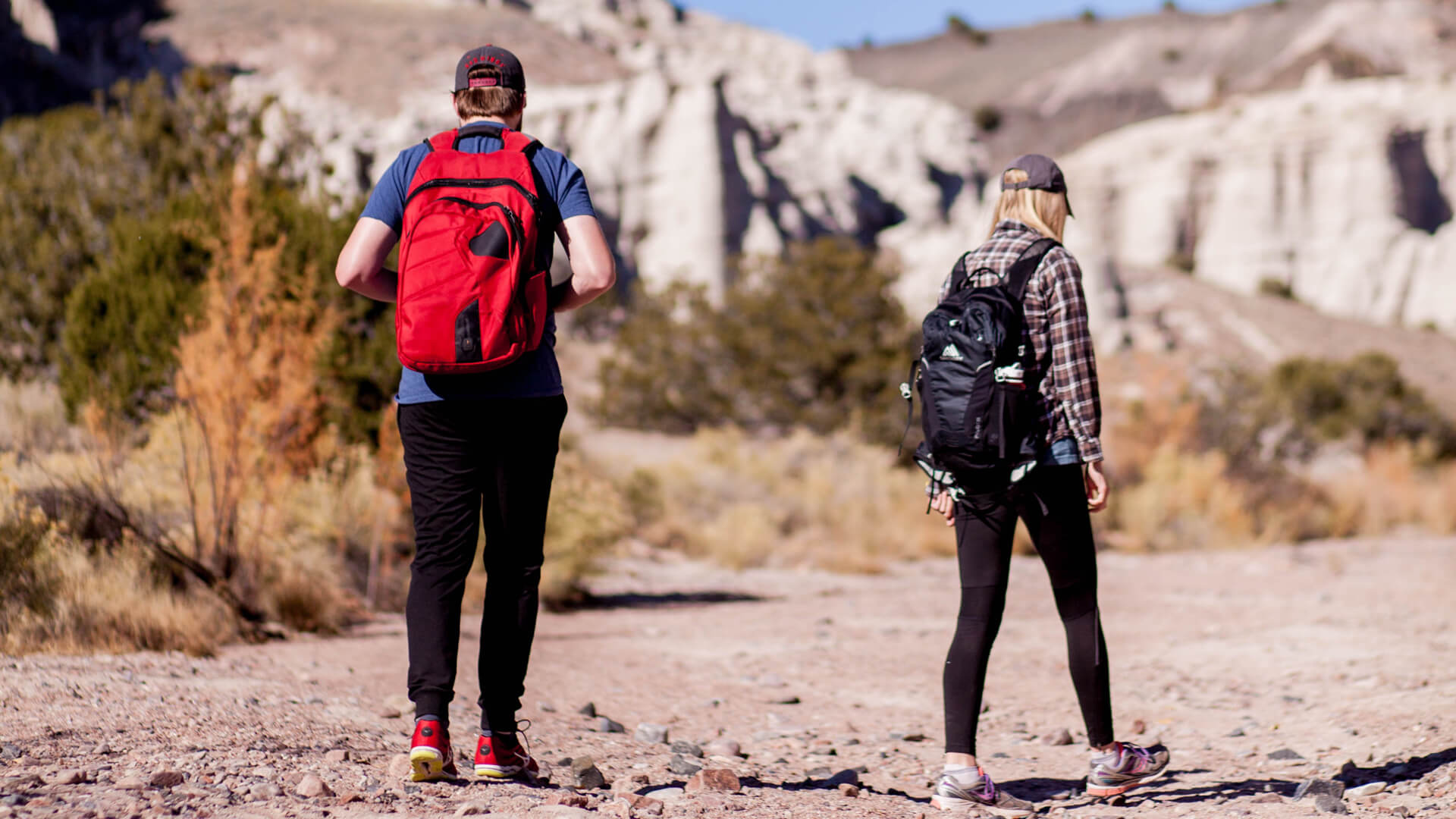 two people hiking in New Mexico