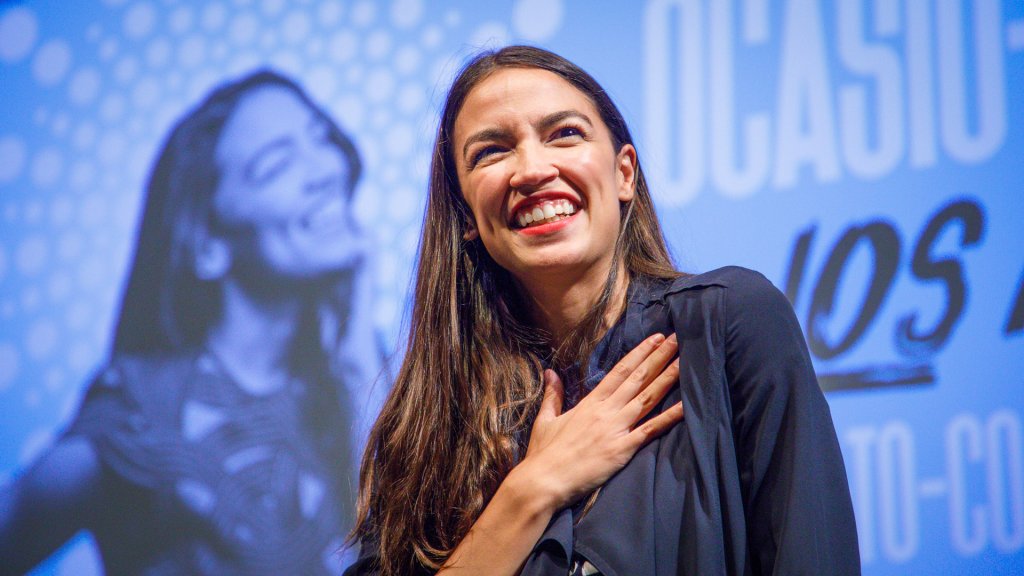 Ocasio cortez green new deal resolution