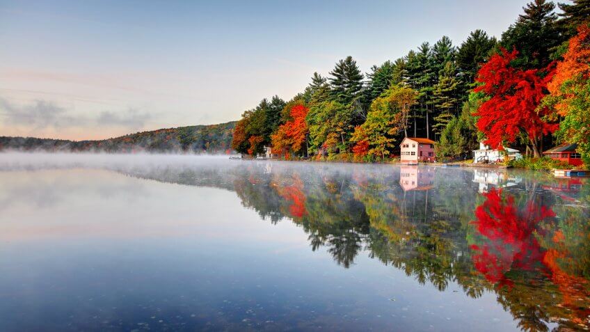 Autumn colors along Lake Mattawa in the North Quabbin Woods region of Massachusetts.