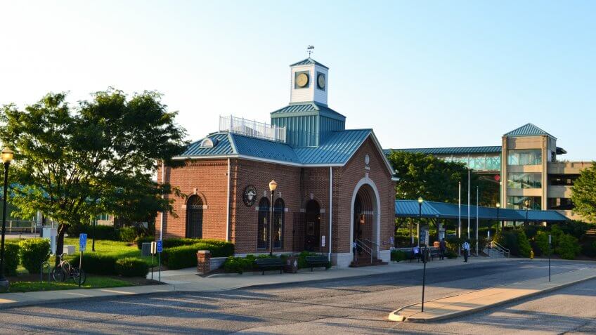 Woodbridge, Virgina Railway Station 2013.