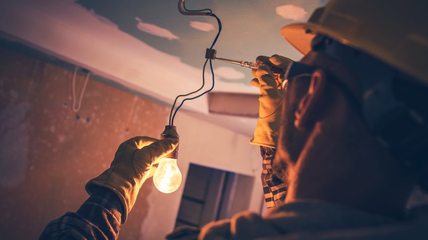 Working Contractor Electrician.