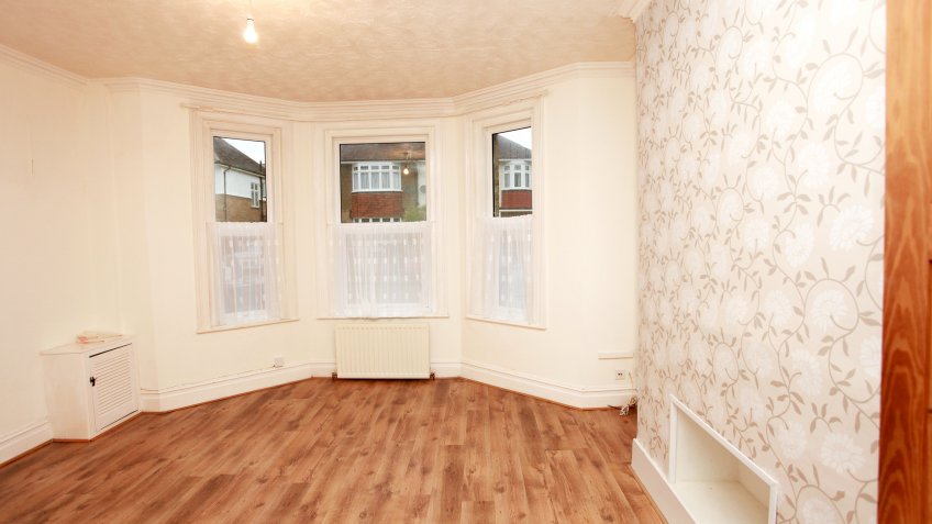 Victorian conversion flat ready for renovation.