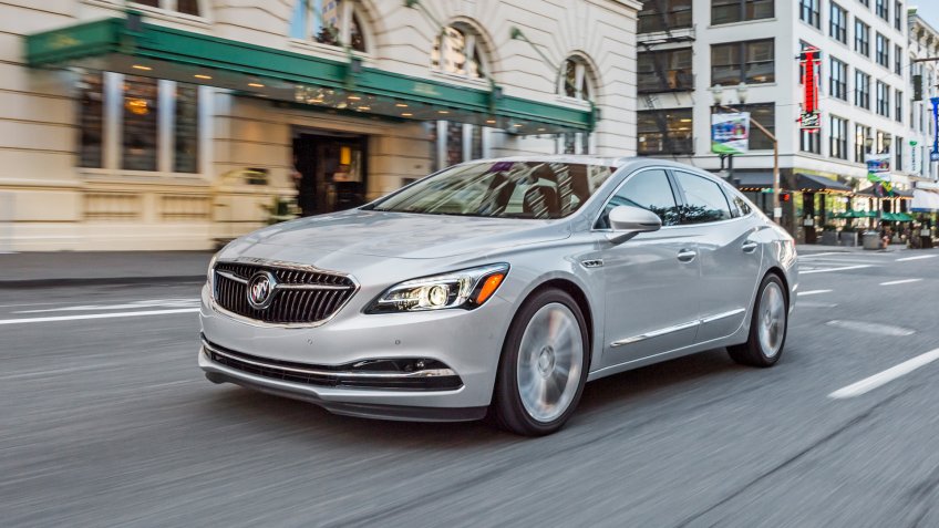 2019 Buick LaCrosse.
