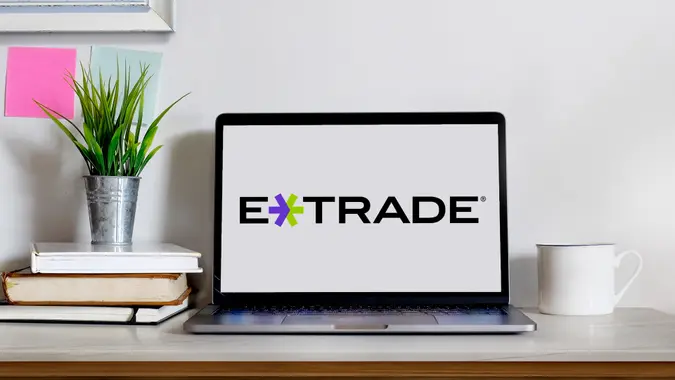 how to find your E-trade routing number