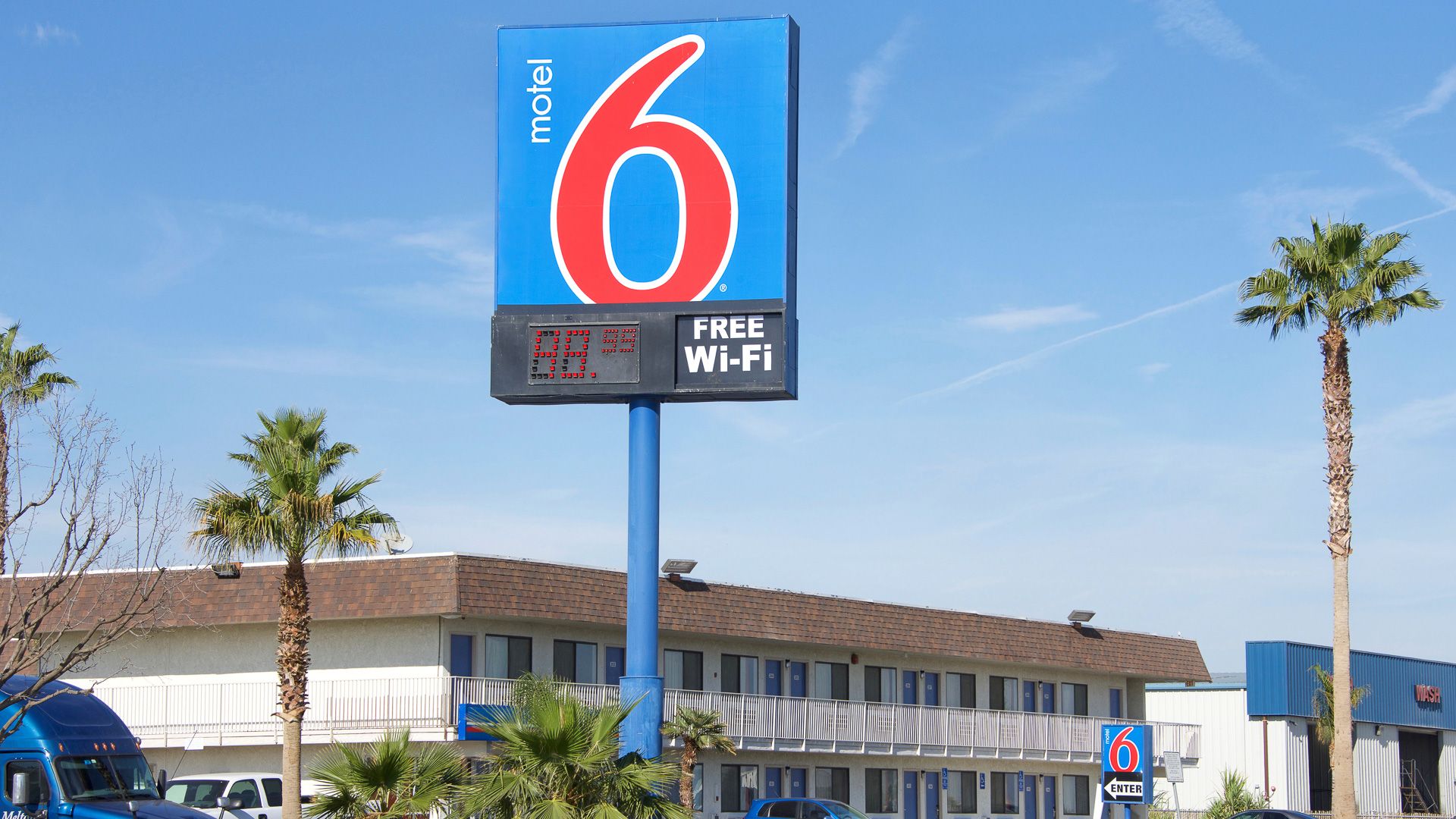 18 Secret Ways To Get the Best Hotel Deals GOBankingRates