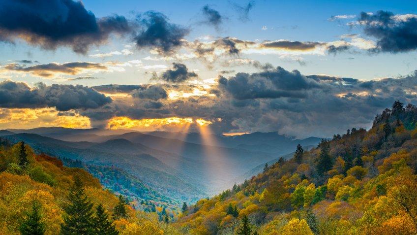 Autumn sunrise in the Smoky Mountains National Park.