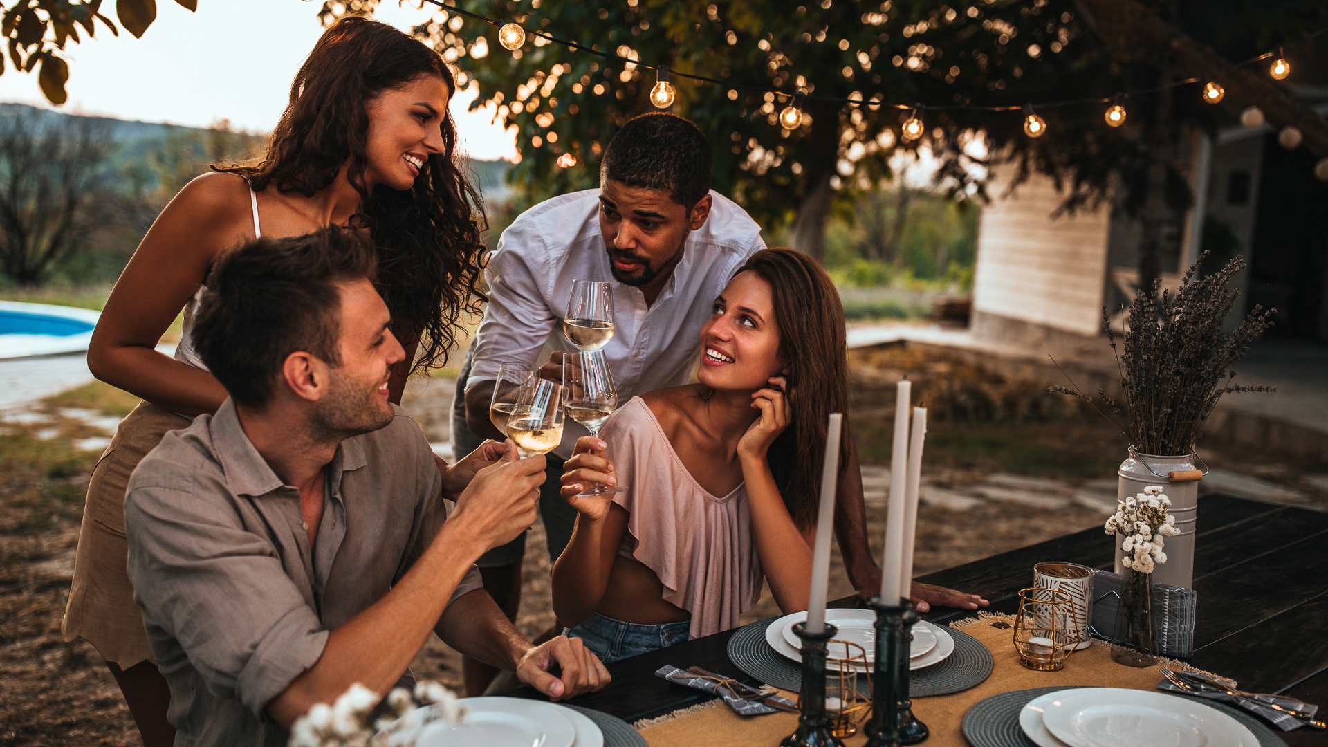 I'm a Self-Made Millionaire: My 4 Best Tips for Budgeting With Friends - Vimarsana News