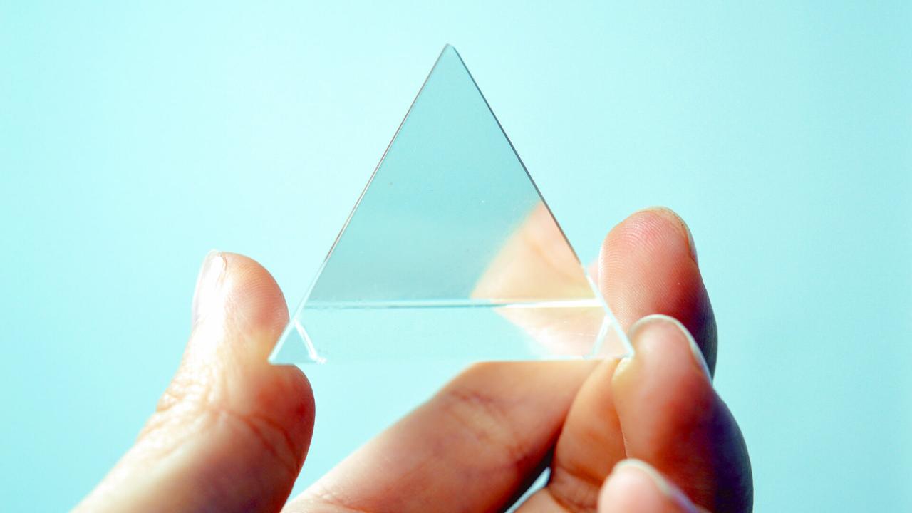 glass pyramid prism