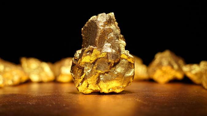 gold rock commodity