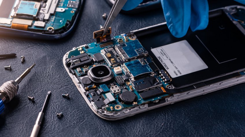 microchip smartphone job growth