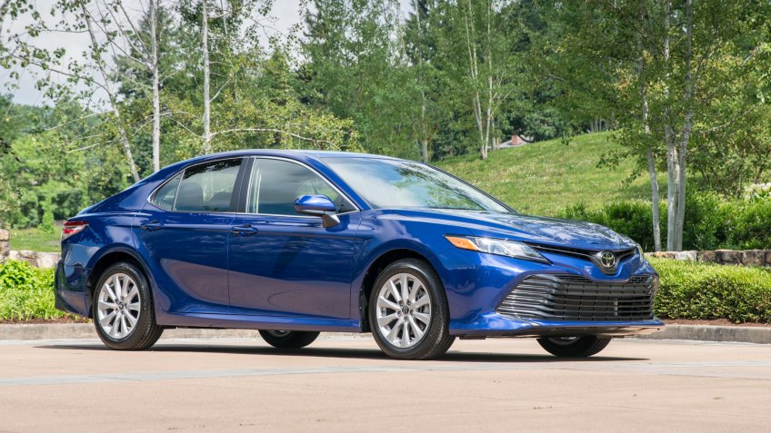 2019 Toyota Camry LE