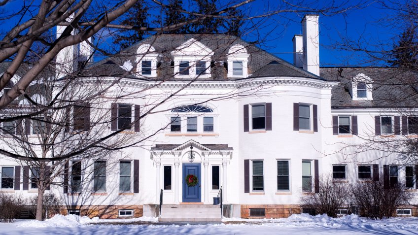 Massachusetts mansion