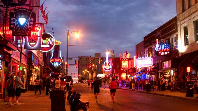 Memphis Tennessee downtown Beale Street