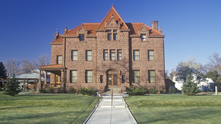 Montana mansion