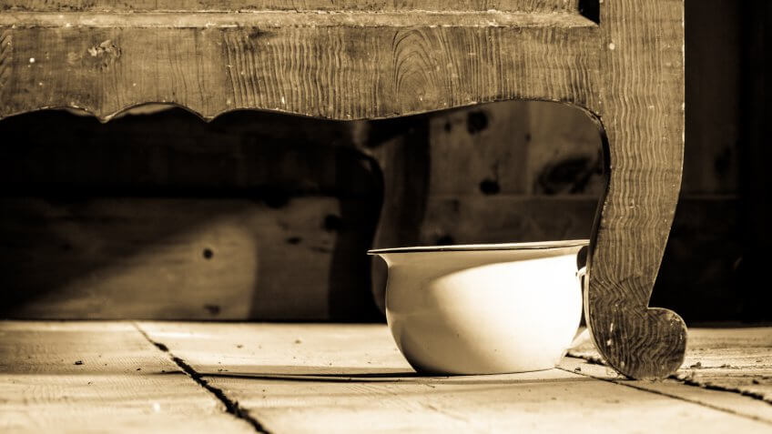 chamber pot in old bedroom