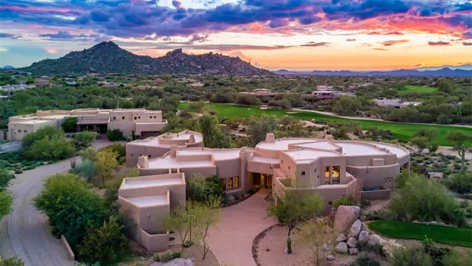 An Entertainer's Dream in Scottsdale, Arizona